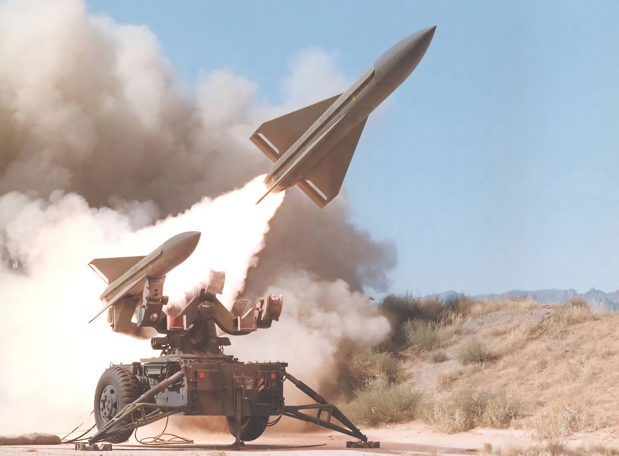 Ufficiale: La Spagna trasferisce all'Ucraina lanciatori SAM Hawk e munizioni per artiglieria