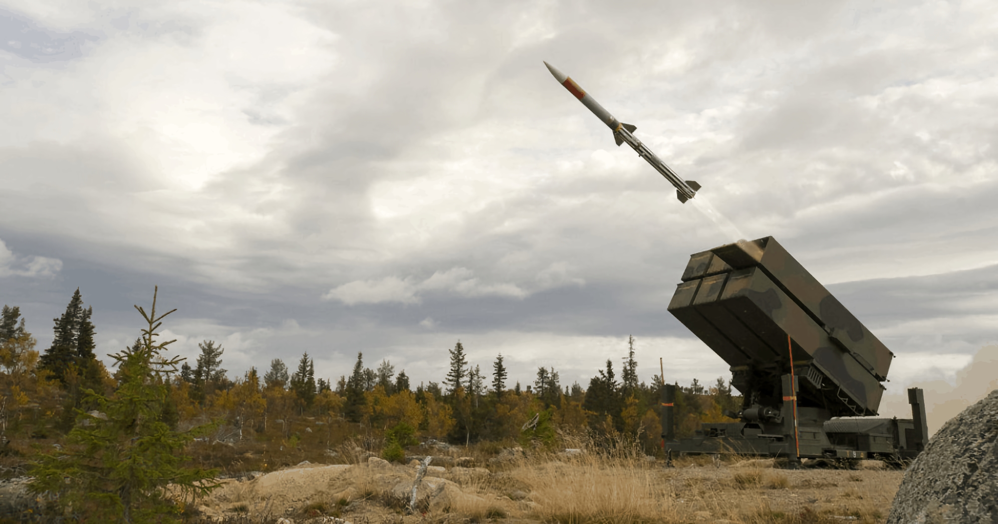 L'Ucraina riceverà due batterie NASAMS, non solo due sistemi missilistici antiaerei