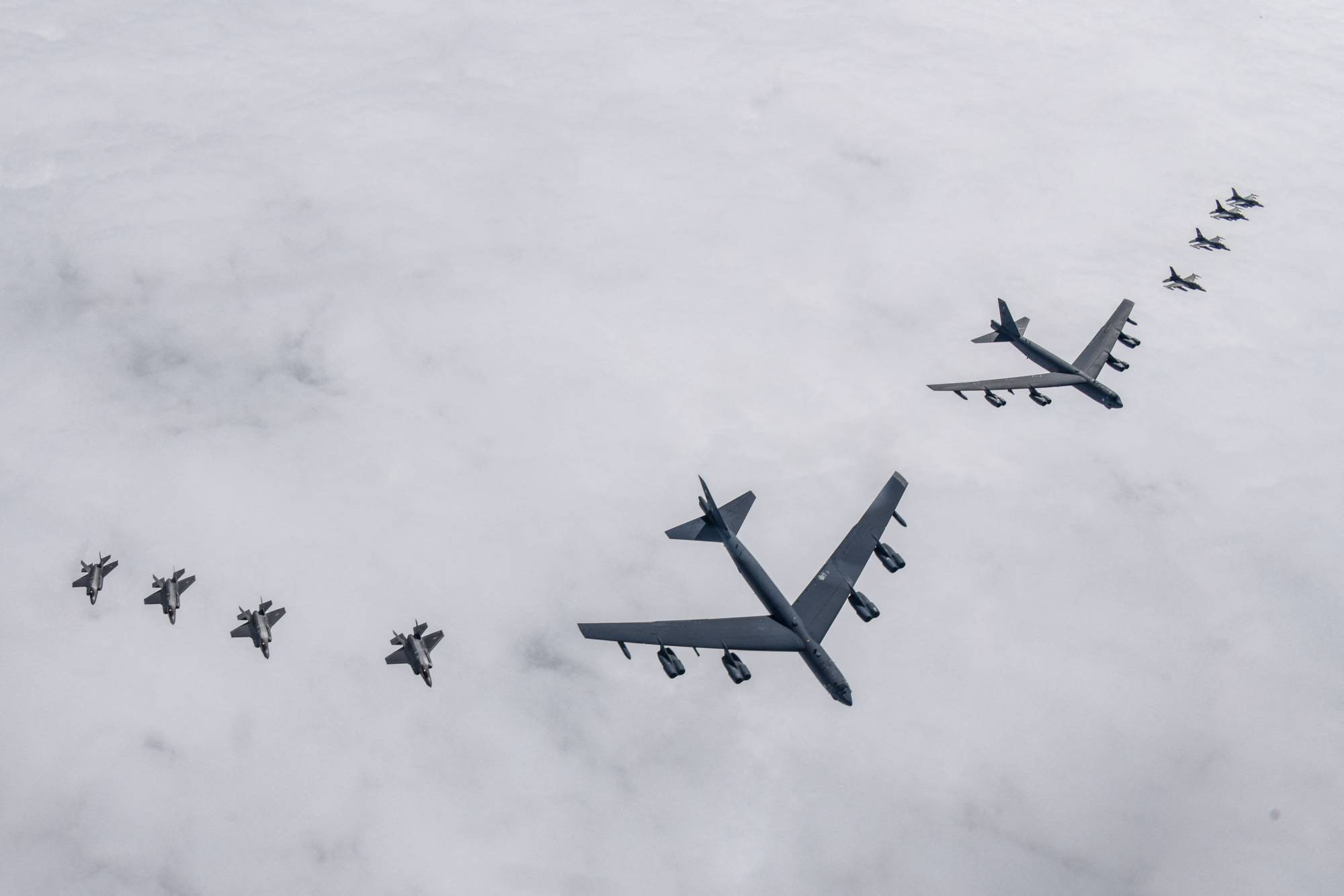 US sends B-52H nuclear bombers to the Korean peninsula after North Korea launches Hwasong-18 ICBM