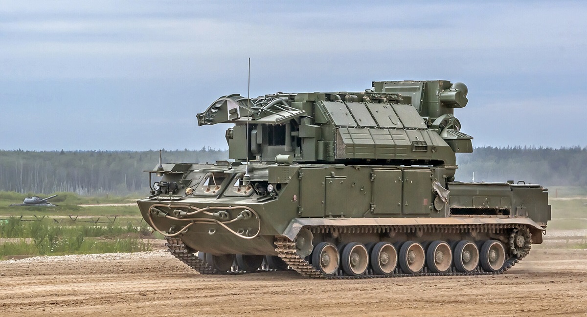 Russian $25m Tor SAM system destroyed by Ukrainian FPV drones, which cost 50,000 times cheaper