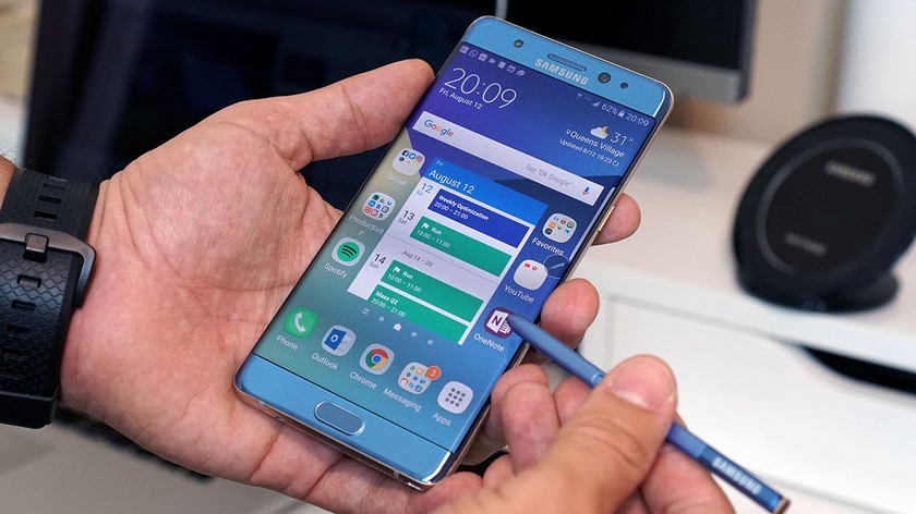 Samsung поставил антирекорд продаж смартфонов