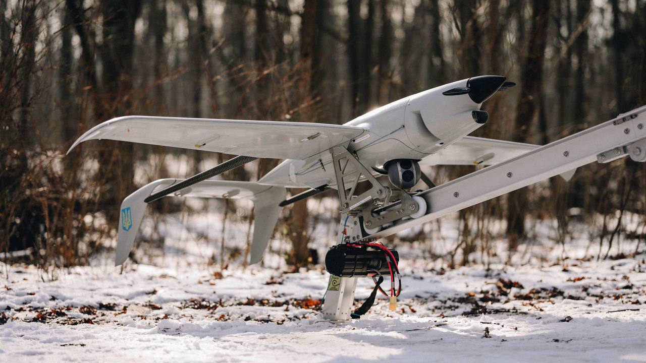 Top drone ucraino Raybird-3 inviato alle spie a Bakhmut