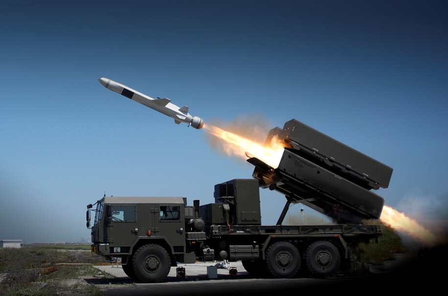 Polonia podría encargar baterías adicionales de sistemas de misiles costeros con misiles antibuque NSM por valor de 720 millones de dólares