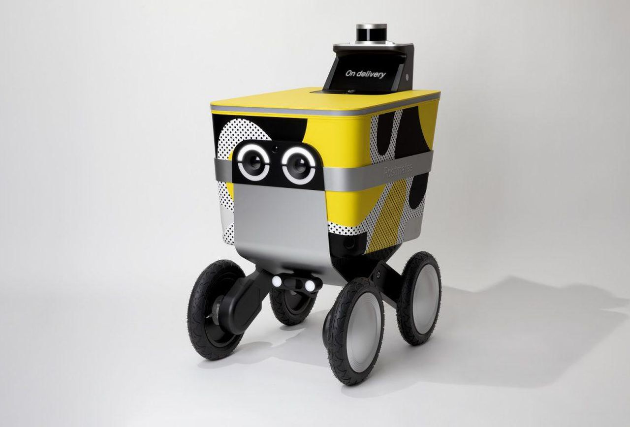 Робот-кур'єр Serve створений для доставки їжі по домівках