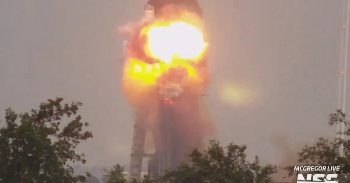 SpaceX' mislykkede motortest førte til en eksplosjon under testkjøringen