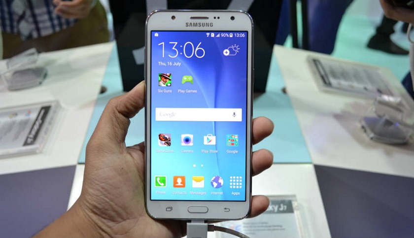 Samsung Galaxy J7 (2016) выйдет в версии на Exynos 7870