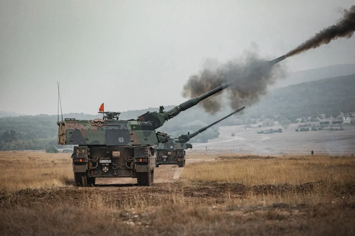 Germany to hand over 12 additional PzH-2000 self-propelled guns to Ukraine