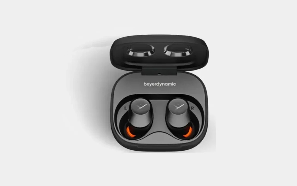 Beyerdynamic Amiron 300: new wireless headphones with active noise cancellation and LDAC support