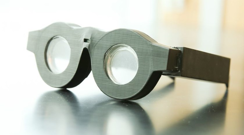 «Умные» очки сами фокусируются на нужном объекте