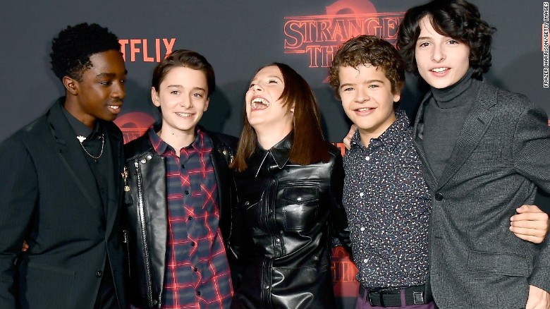Netflix продлил «Очень странные дела» на 3 сезон
