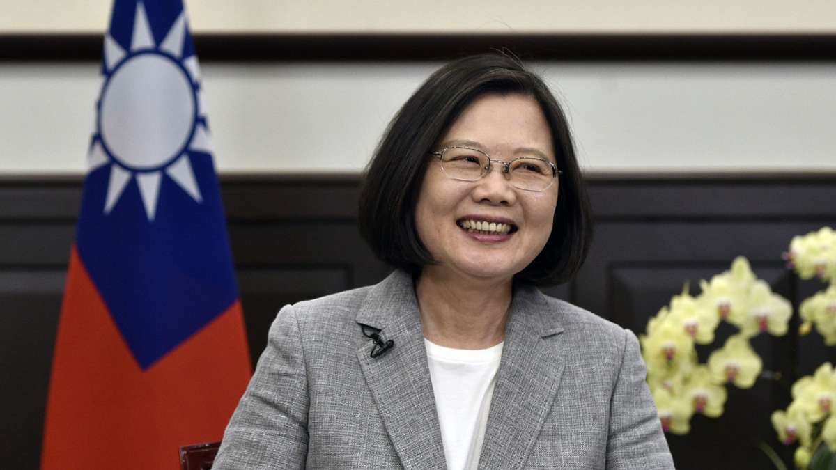 La ex presidenta taiwanesa Tsai Ing-wen: EE.UU. debe priorizar la venta de armas a Ucrania sobre Taiwán