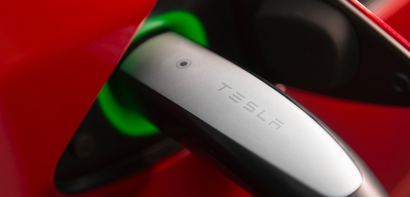 Tesla за $218 миллионов купила разработчика аккумуляторов и суперконденсаторов