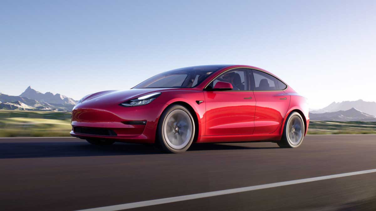 Tesla розкрила документацію щодо 48-В архітектури батарей для сторонніх компаній