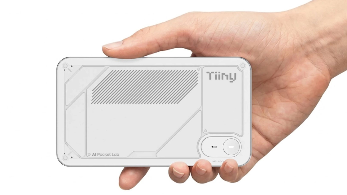 Mini-ordinateur IA : grandes capacités à échelle minuscule