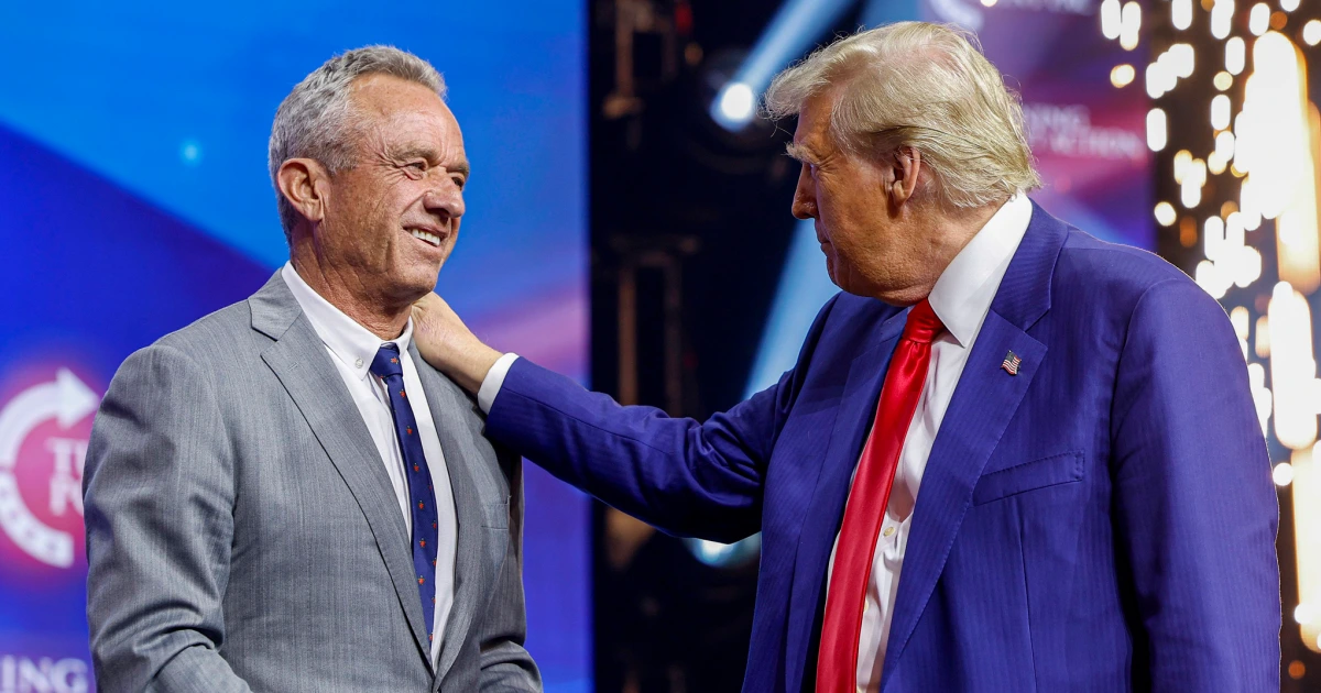 Trump propose de nommer l'anti-vaccinaliste et conspirationniste Robert Kennedy Jr. au poste de ministre de la santé