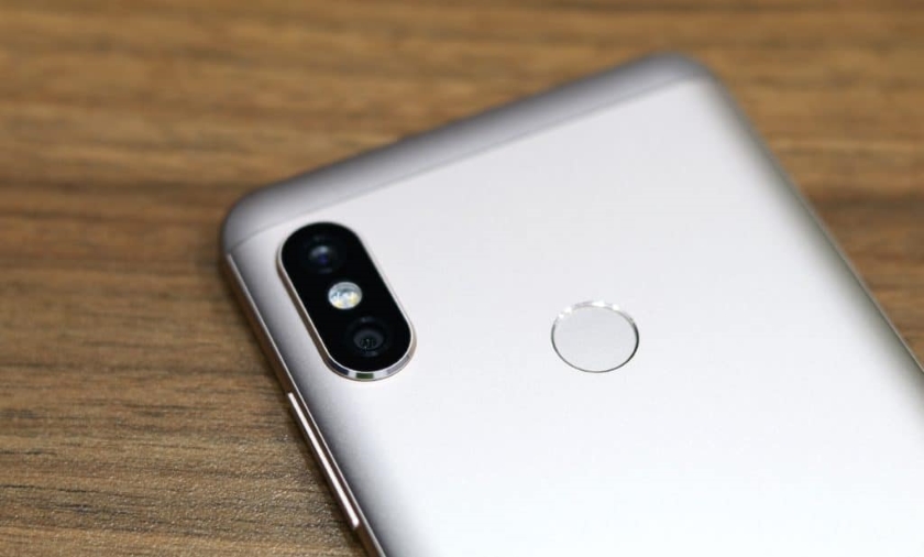 Неизвестный смартфон Xiaomi прошёл сертификацию FCC