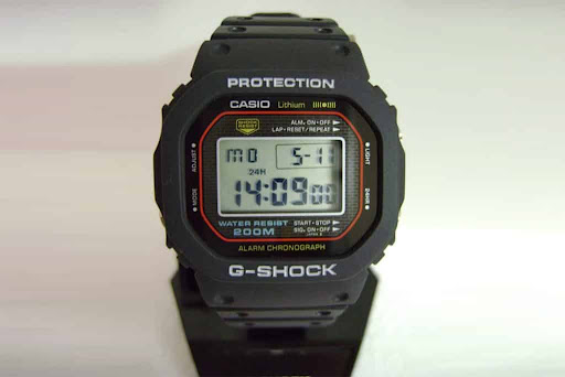 Утечка инструкции Casio G-Shock DW-5000R-1AJF: подтверждены характеристики и дата выпуска новинки