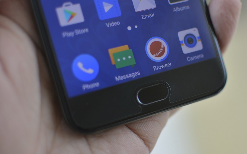 Vivo работает над первым в мире смартфоном со сканером отпечатков пальцев встроенным в экран