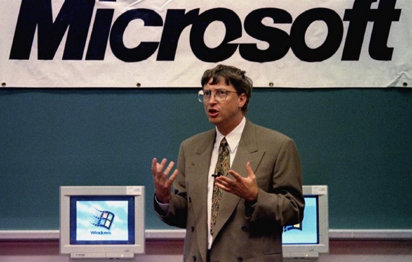 Стоимость Microsoft превысила $500 млрд впервые за 17 лет