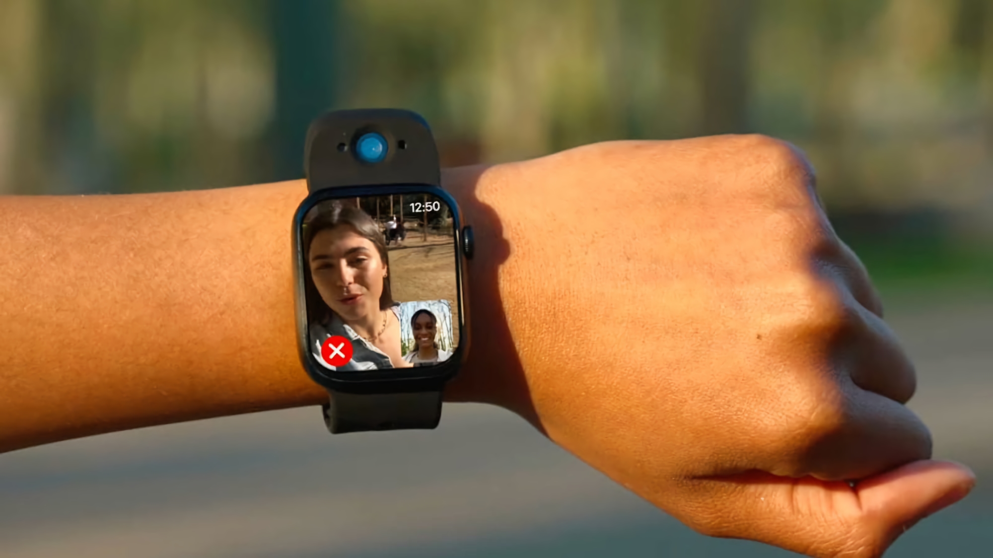 Wristcam adds support for video calls on Apple Watch