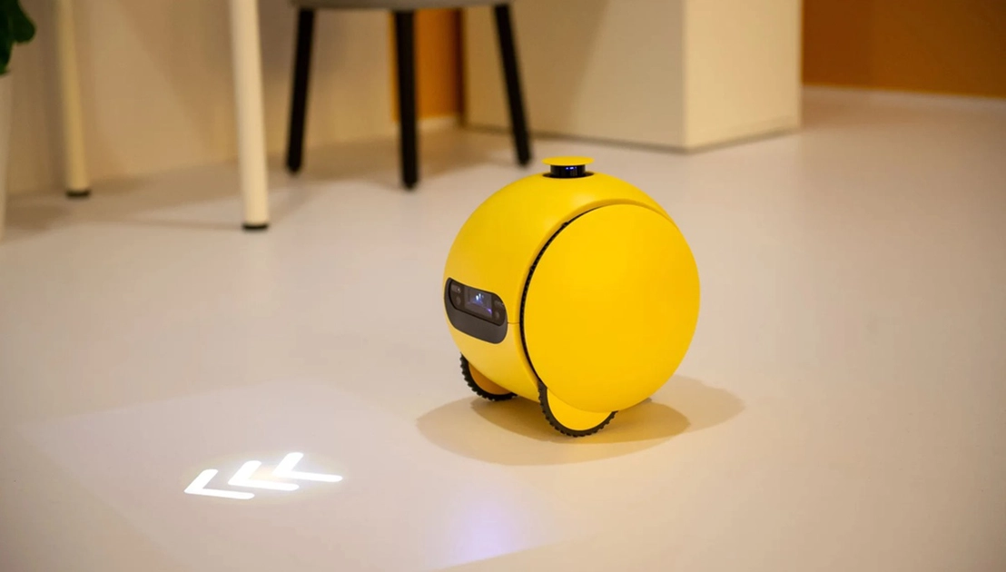 New concept of Samsung: Ballie assistant robot for smart home