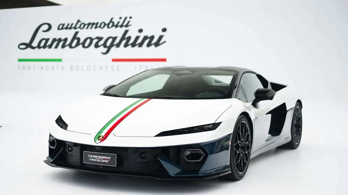 Lamborghini Temerario Tricolore на Monterey Car Week