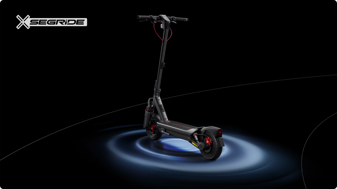 Електросамокат Segway Ninebot MAX G3 D на природі