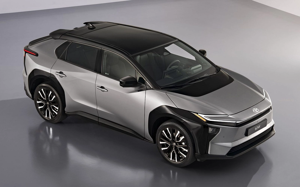Оновлений електромобіль Toyota bZ4X