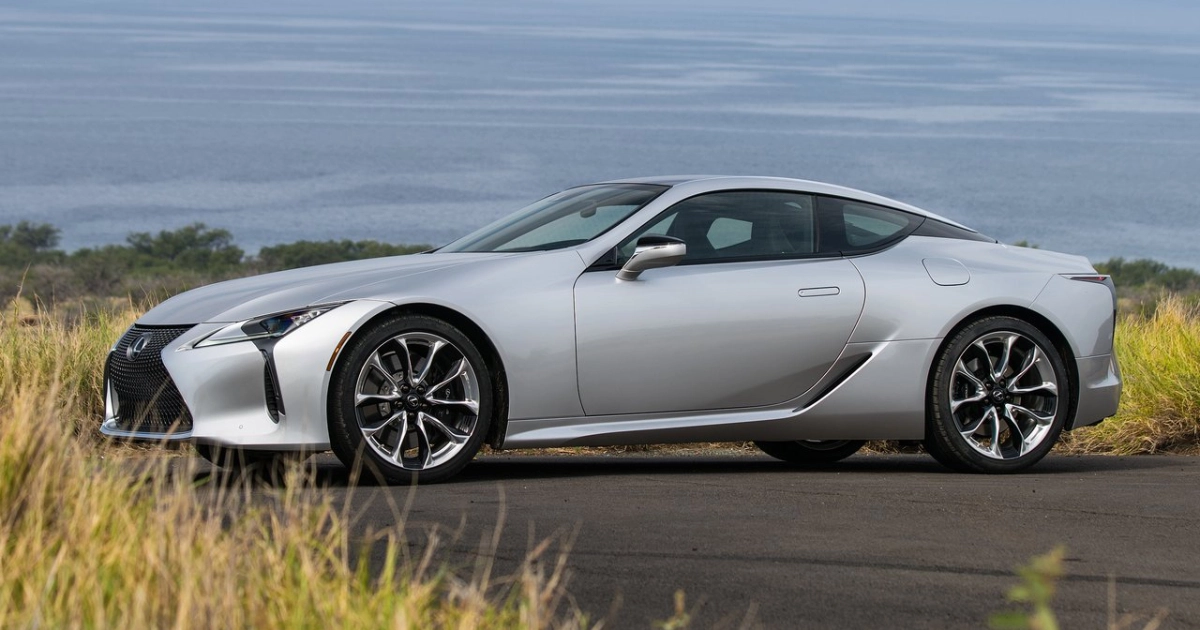 Дослідження технічних чудес Lexus LC: Подорож у світ розкоші та інновацій