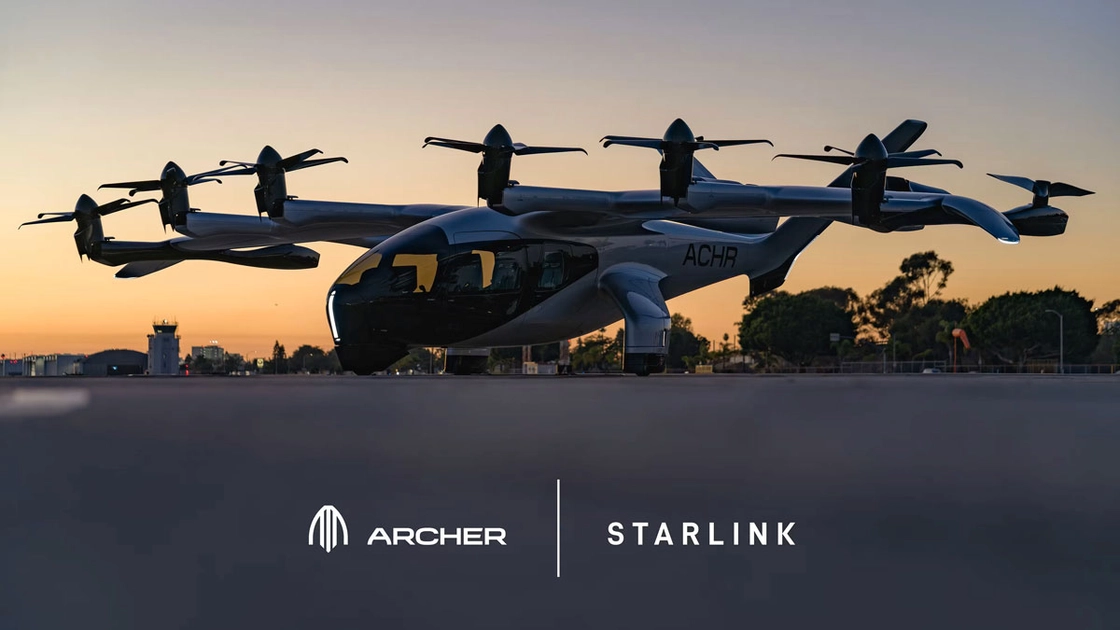 Електричне літаюче таксі Archer Midnight у польоті