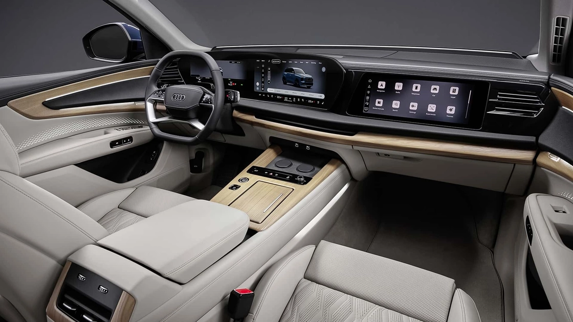 Інтер'єр та багажне відділення Audi Q7 2026