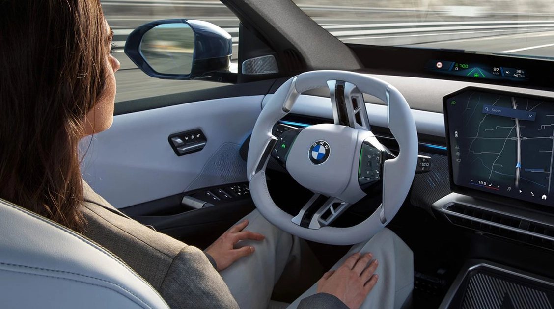 Електричний седан BMW i7
