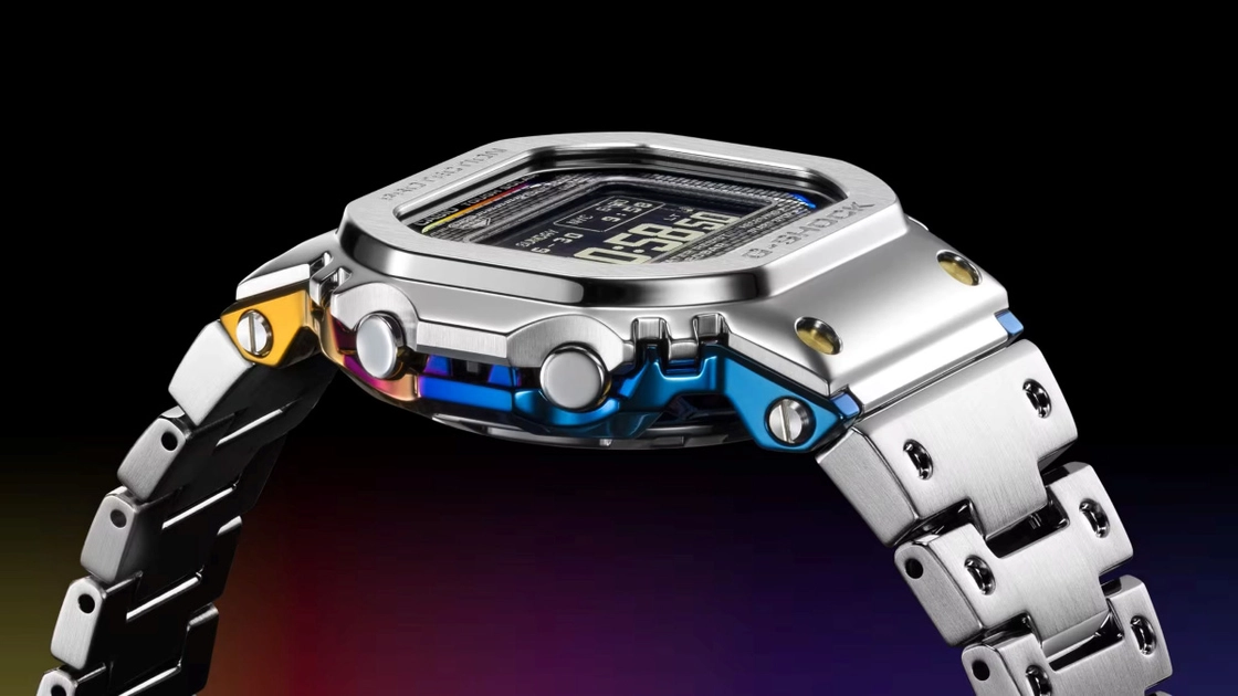 G-Shock GMW-BZ5000RC-1 з градієнтним корпусом