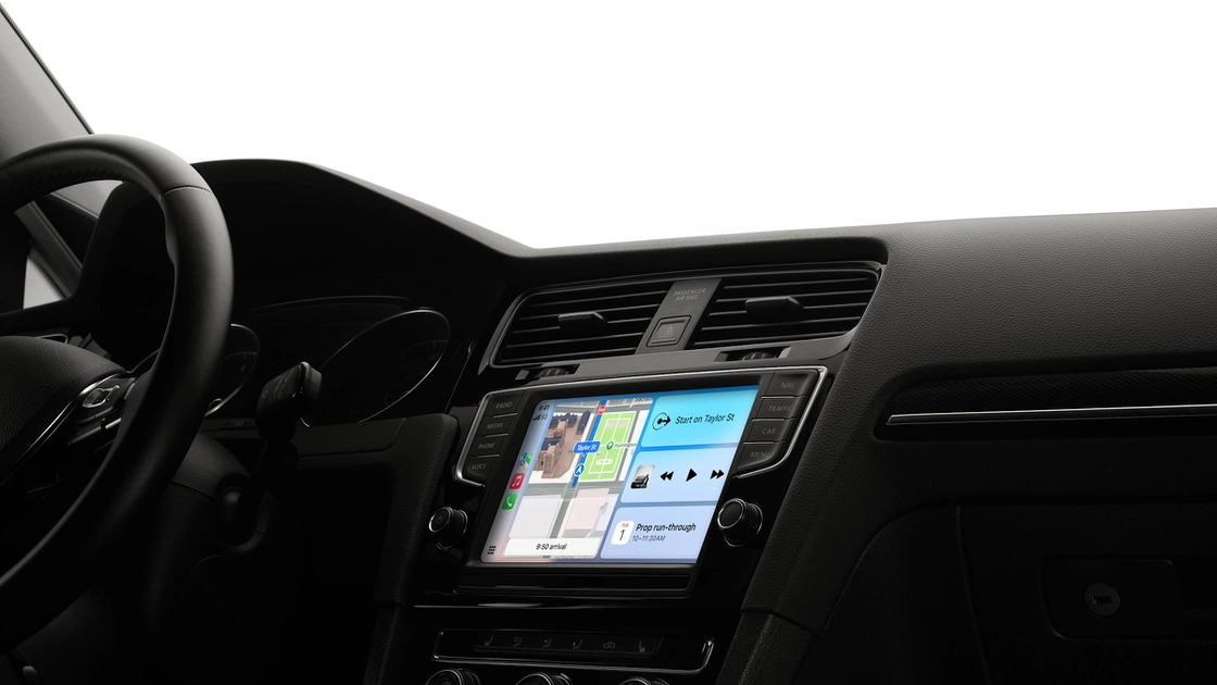 Apple CarPlay: Revolutionizing the In-Car Experience