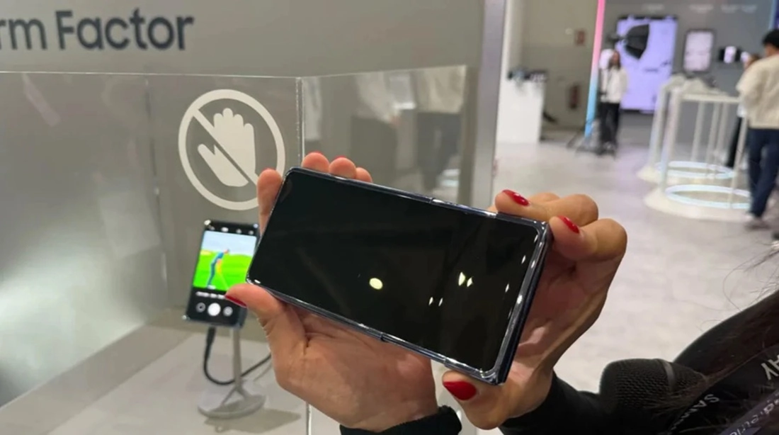 Mobile Slidable: Mobile device slider prototype