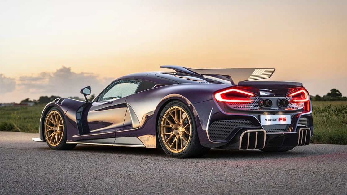Гіперкар Hennessey Venom F5-M Roadster з механічною трансмісією