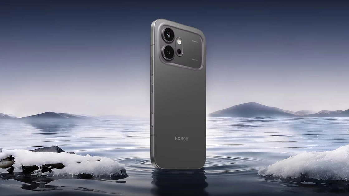 Смартфон Honor 600 у корпусі