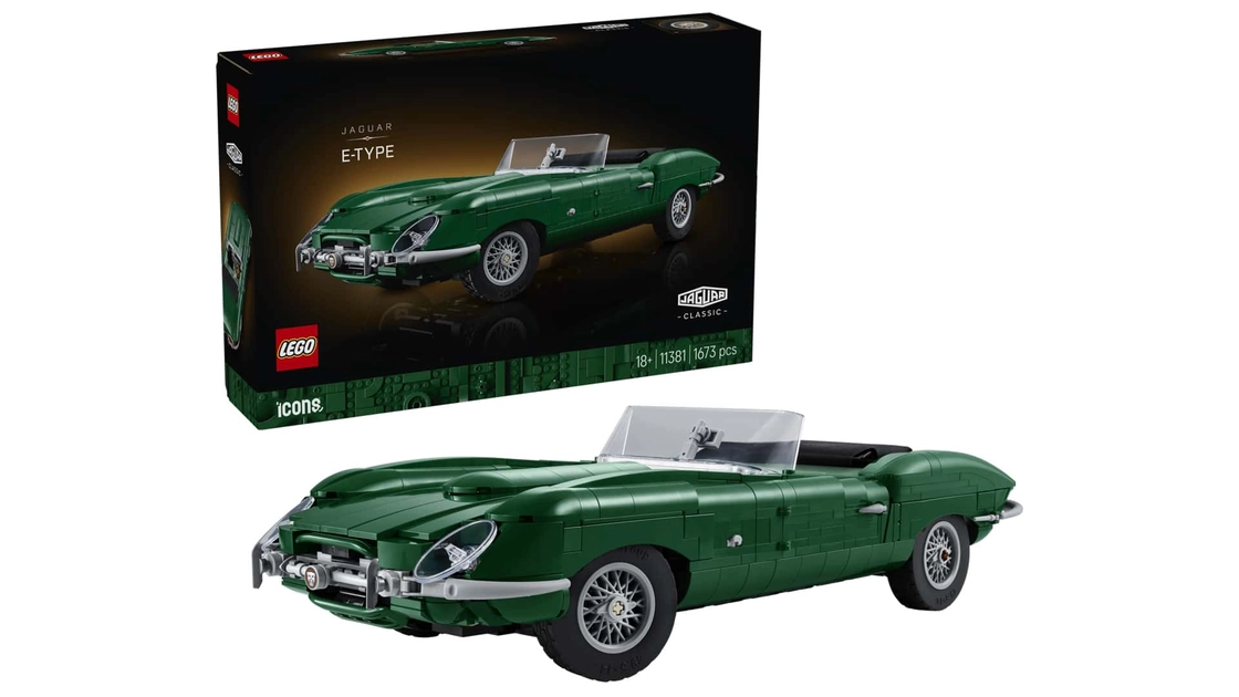 Модель Jaguar E-Type з конструктора LEGO