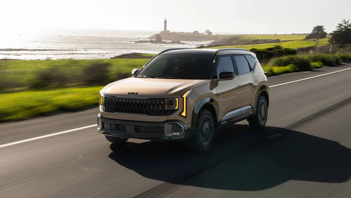 Оновлений дизайн передньої частини Kia Seltos 2027