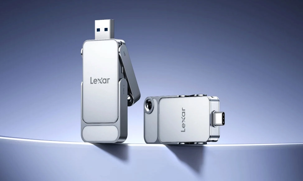 Портативний SSD Lexar D70E з двома роз’ємами