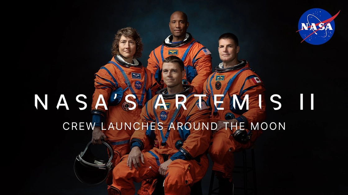 Запуск ракети SLS з місією Artemis II