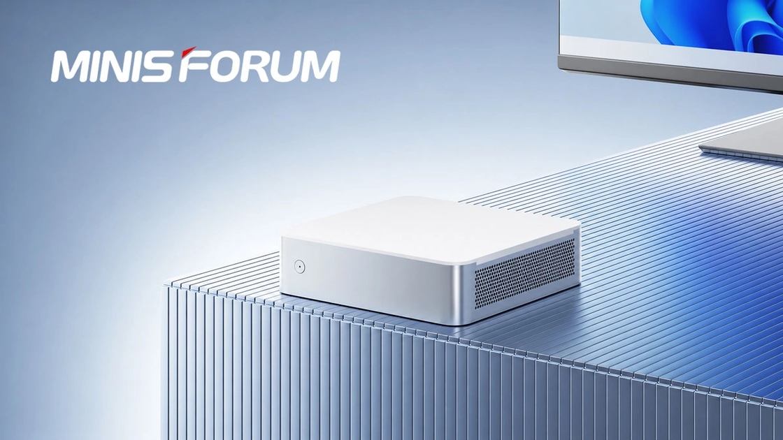 Міні-ПК Minisforum M1 у чорному корпусі