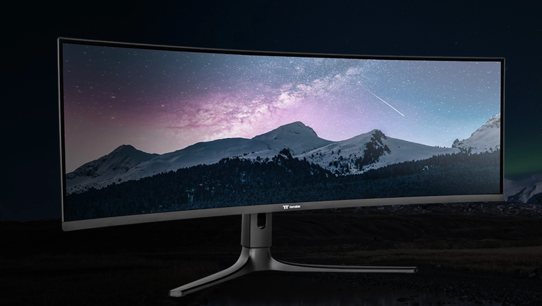 Thermaltake TGM‑V49CDQ: A monitor appreciated by technology lovers