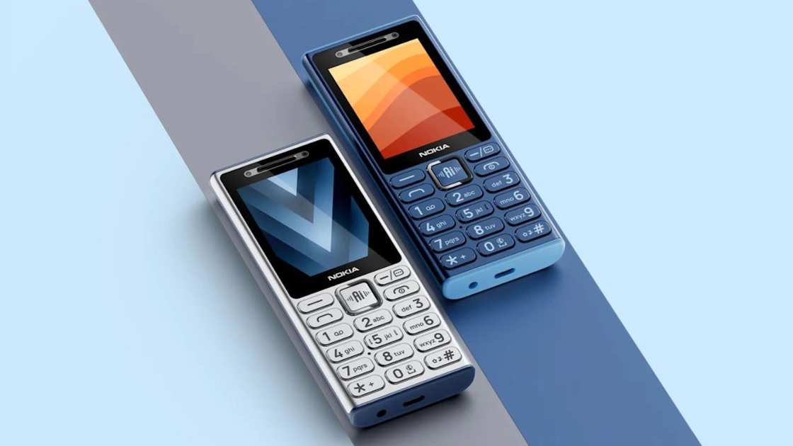 Кнопковий телефон Nokia 125 4G 2nd Edition у синьому та сріблястому кольорах