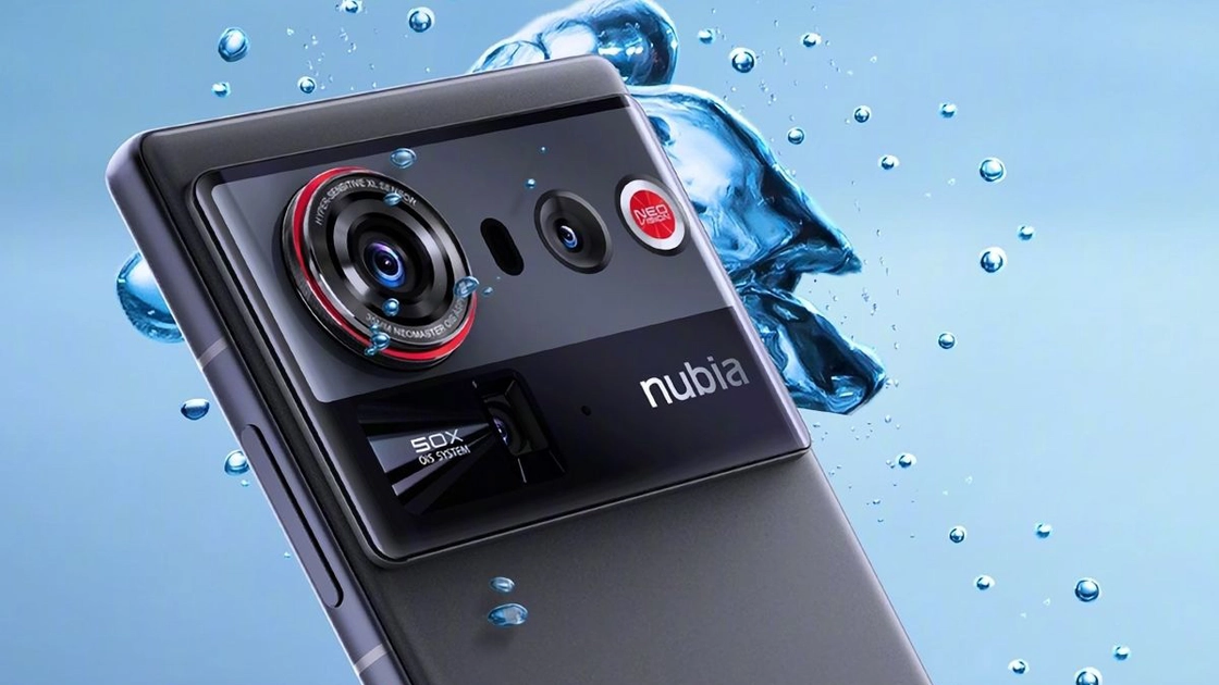 Смартфон Nubia Z80 Ultra з інтерфейсом ШІ
