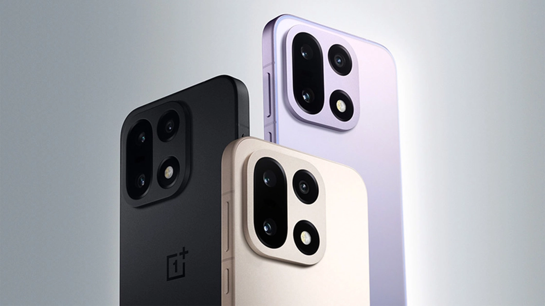 Смартфон OnePlus 15 з меню оновлення