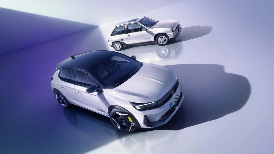 Електричний хот-хетч Opel Corsa GSE 2026 білого кольору