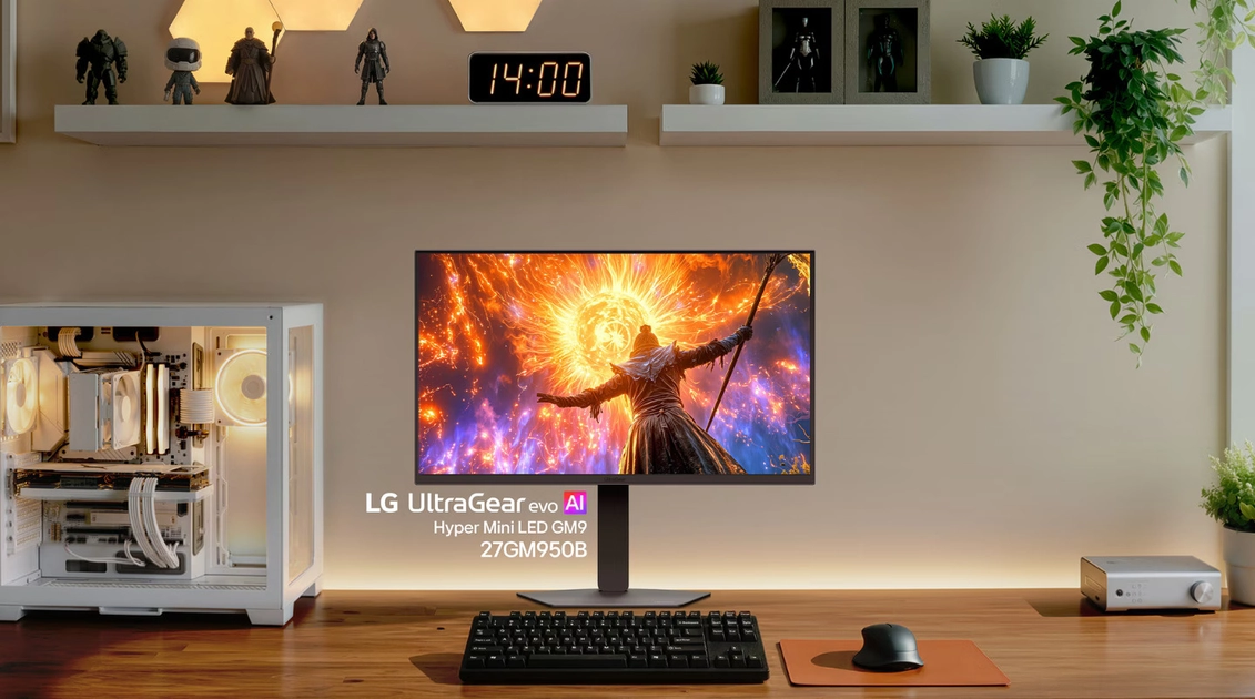 LG UltraGear evo GM9 — dalle Mini LED 5K 27 pouces avec 2 304 zones de gradation locale.