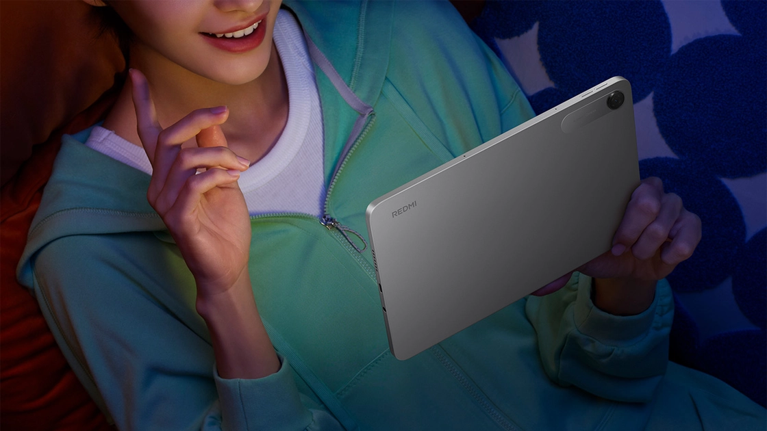 Планшет Redmi Pad 2 SE 4G у світло-блакитному кольорі