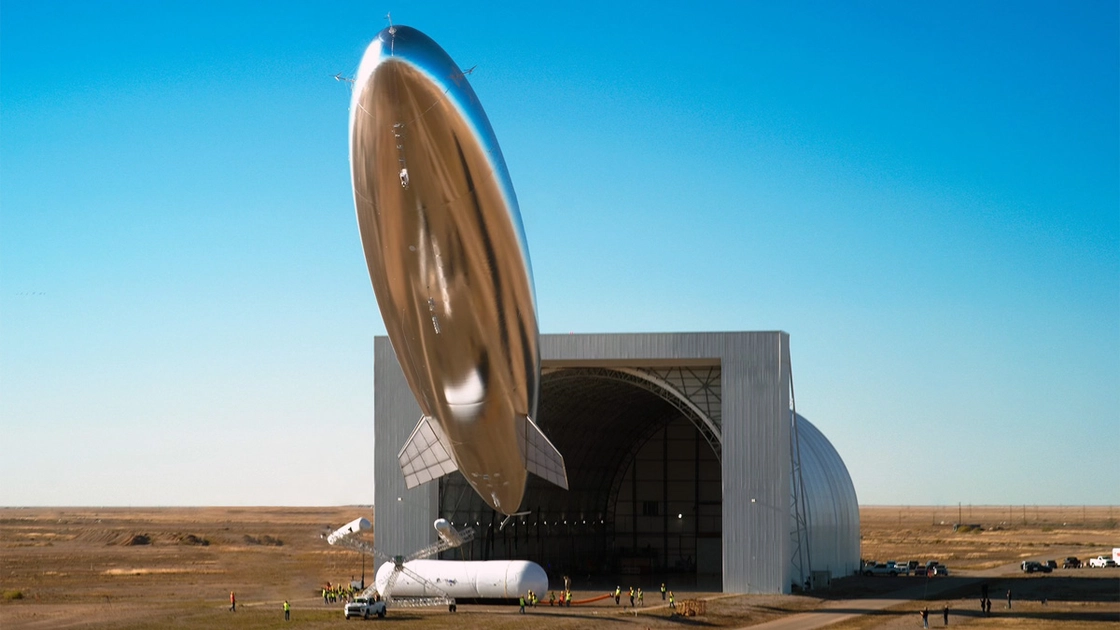 Стратосферний аеростат Sceye SE2 у польоті